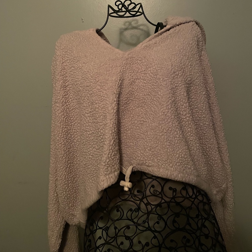womens fuzzy top